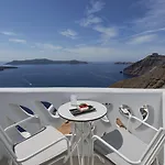 أثينا لوكشري سويتس 4*