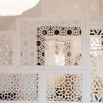 أثينا لوكشري سويتس