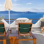 أثينا لوكشري سويتس 4*