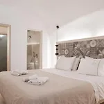 فندق أثينا لوكشري سويتس 4*