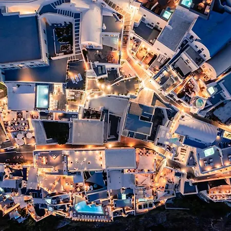 Athina Luxury 4* Fira (Santorini)