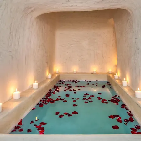 Athina Luxury 4* Fira (Santorini)