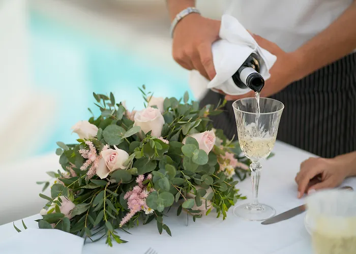 Athina Luxury Hotel Fira (Santorini)