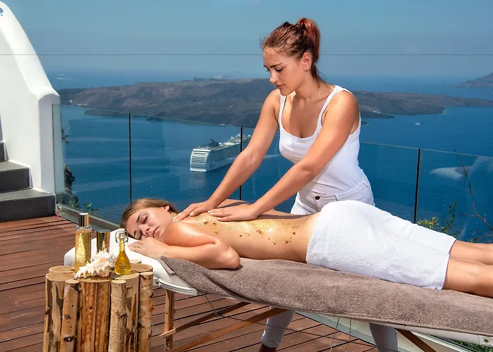 Athina Luxury Fira (Santorini)