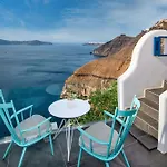 Athina Luxury Hotell 4*
