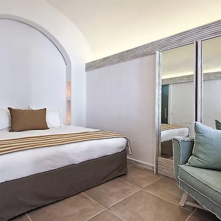 Athina Luxury Hotel