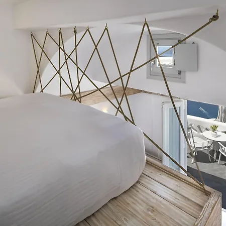 Hotel Athina Luxury Fira (Santorini)