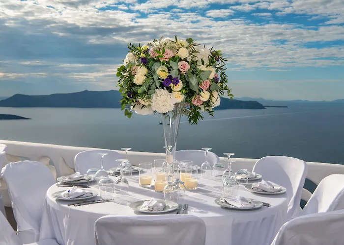 Athina Luxury Fira (Santorini)