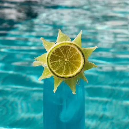 Athina Luxury 费拉