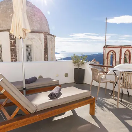 Athina Luxury Hotel 4*