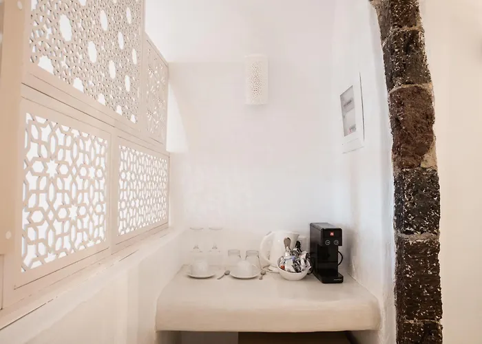 Athina Luxury Fira (Santorini)